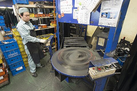効率化のために治具、装置製造